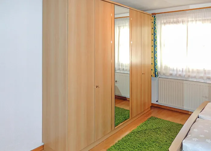 In شقة فليرش